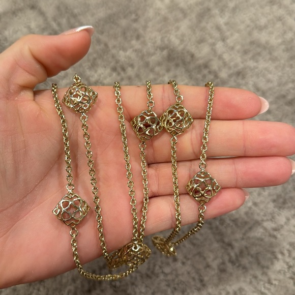 Kendra Scott logo Gold and silver layering necklace and matching earrings - Picture 4 of 4